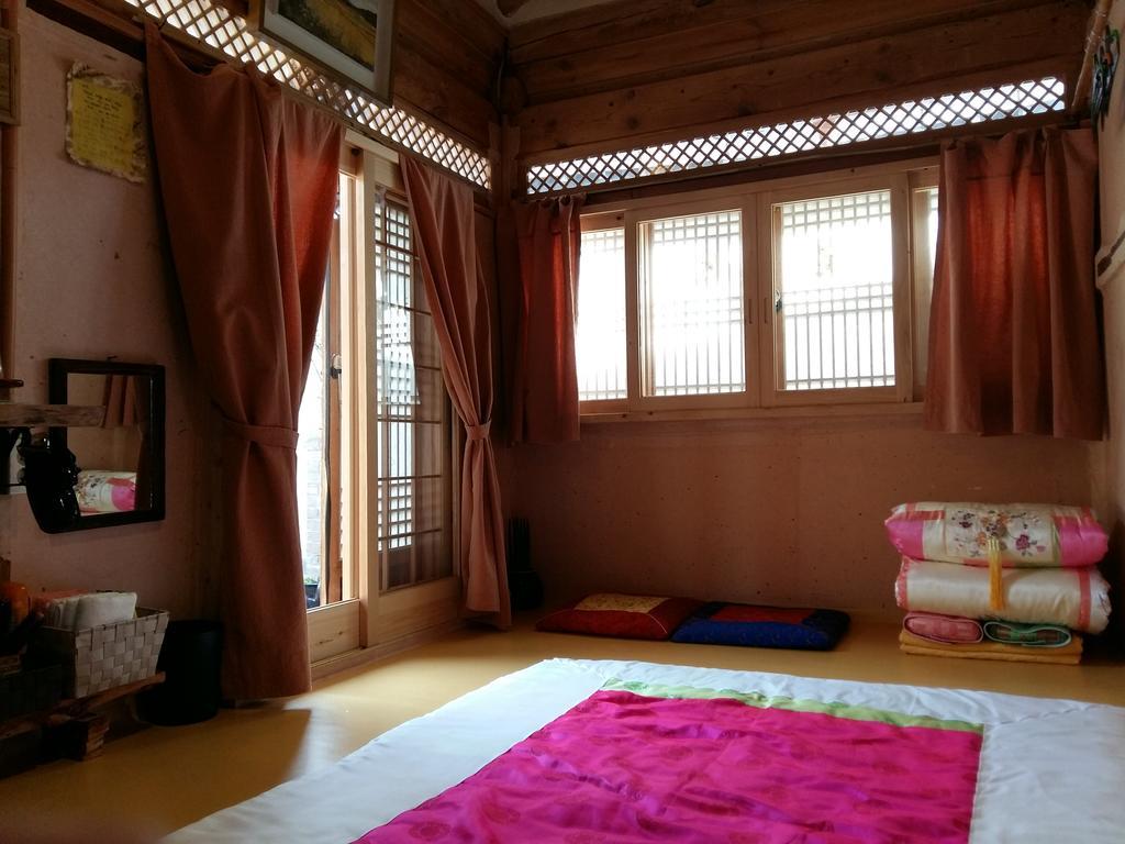 Dalbbit Hyang Hotel จอนจู ภายนอก รูปภาพ
